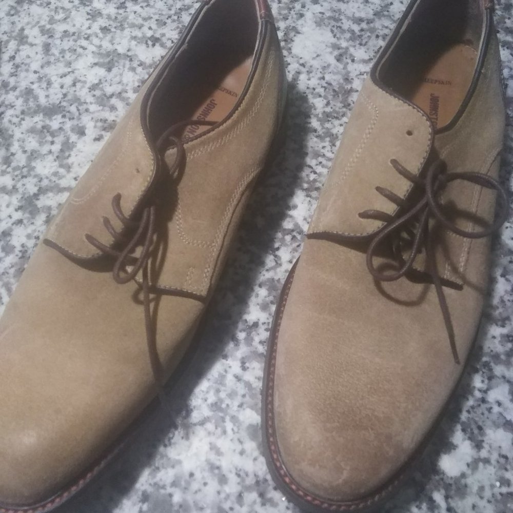 Johnston & Murphy Leather Oxford